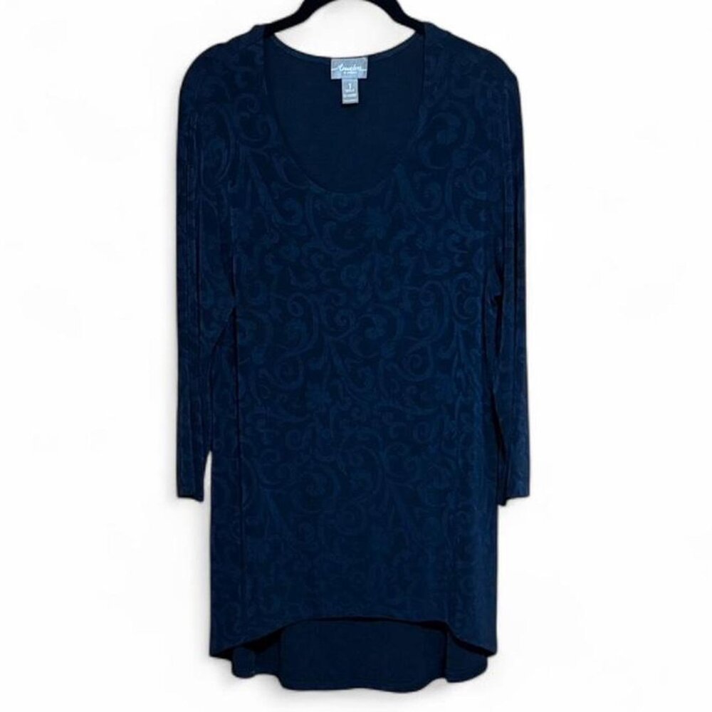 Chico's Travelers navy slinky knit tunic size 1 (medium) wrinkle free high low